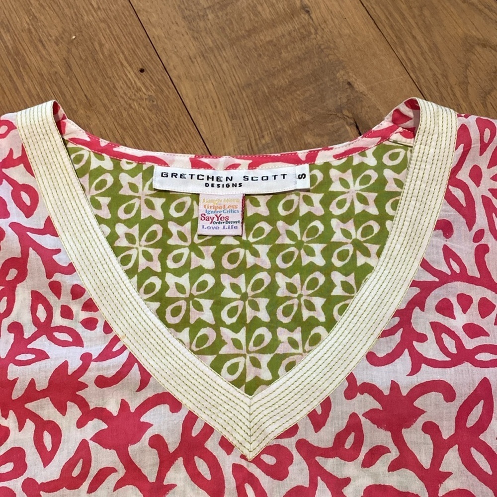 Gretchen Scott Cotton V Neck Tunic Floral Tunic Pink Cilantro Size SMALL - Picture 2 of 10